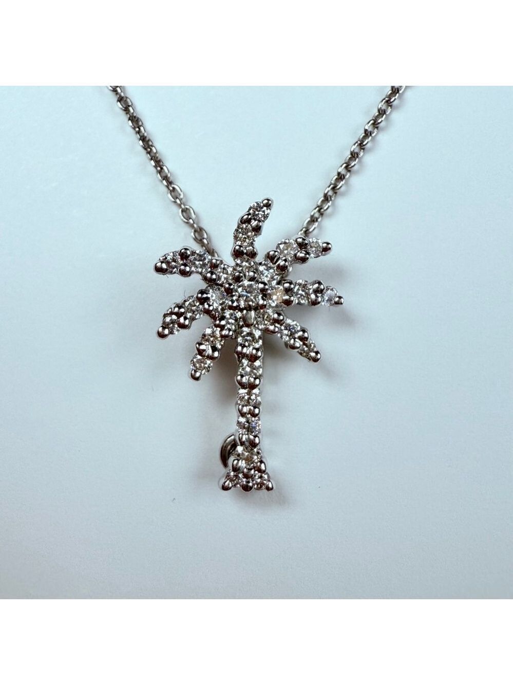Roberto Coin 18K White Gold .18 TCW Diamond Palm Tree Pendant Necklace